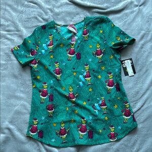 Dr. Seuss Green Grinch Scrub Top